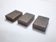 スリップリング用カーボンブラシ(取付用のねじ穴なし)