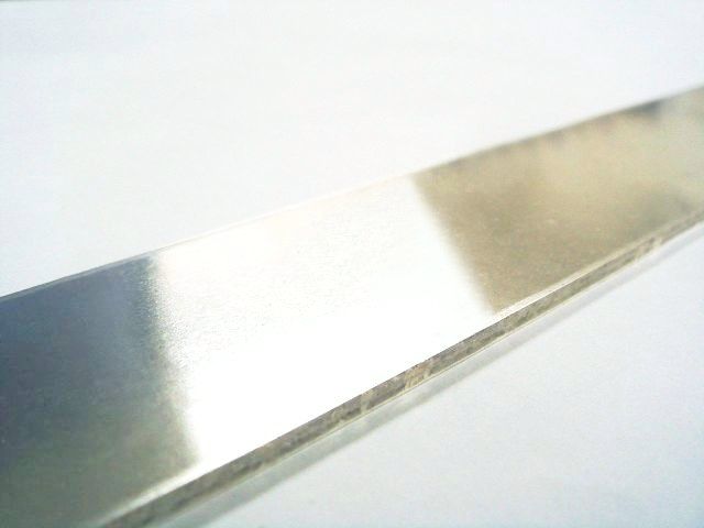 希望寸法での切り出しが可能な銀合金板(定尺)