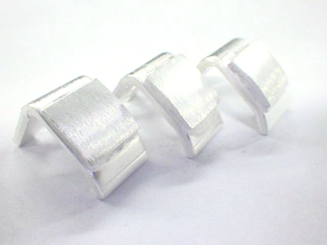 フォークリフト用充電端子